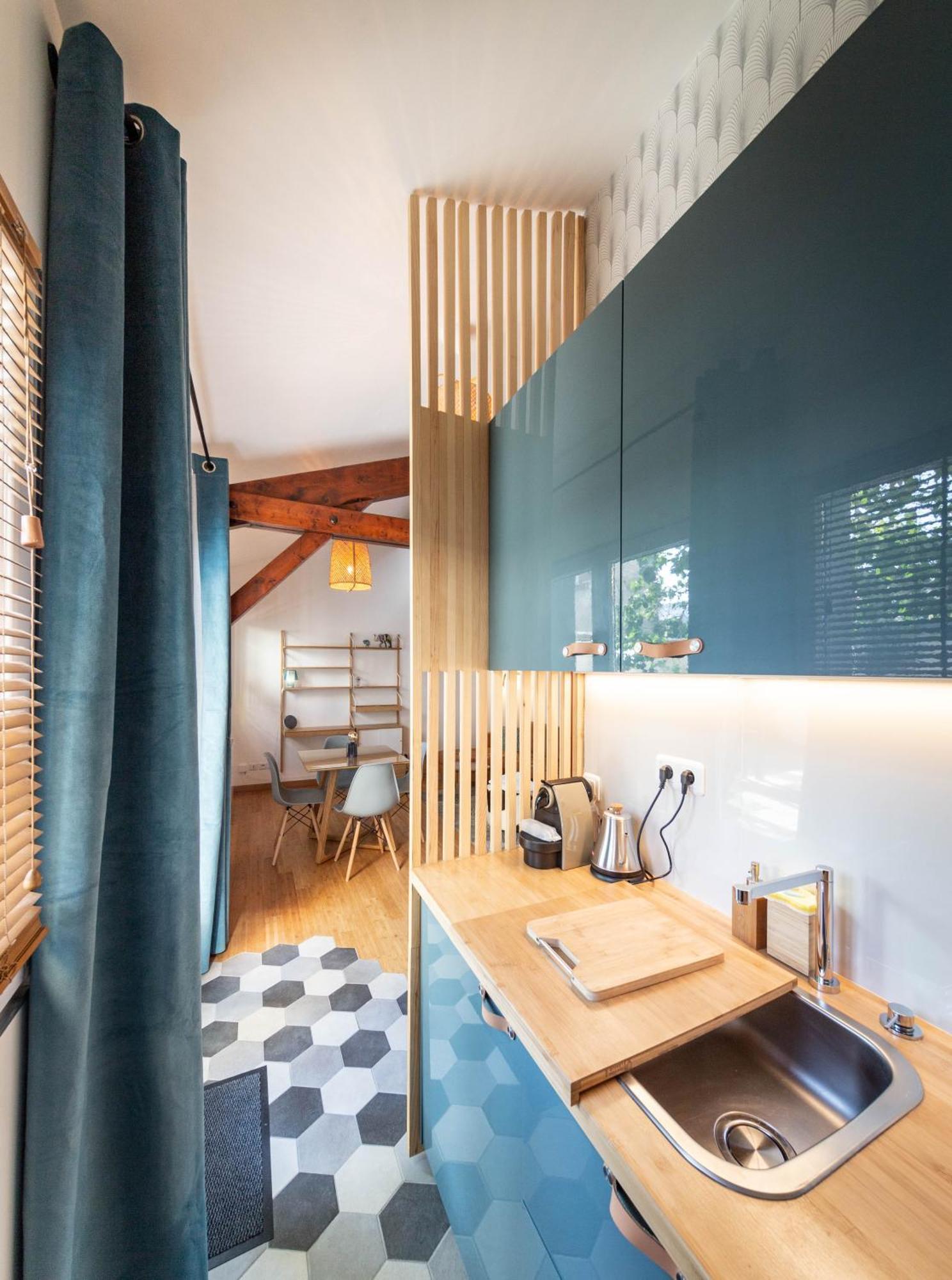 Lovely Little House With Private Garden In Paris Ivry-sur-Seine Eksteriør bilde